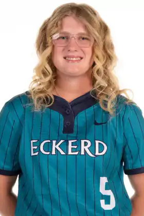 Julia Heter, Softball, undefined