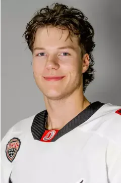 Trent Burnham, Hockey, undefined