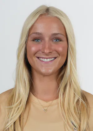 Sydney Watts, Soccer, undefined