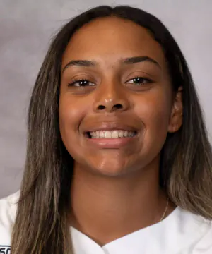 Mya Tucker, Softball, undefined
