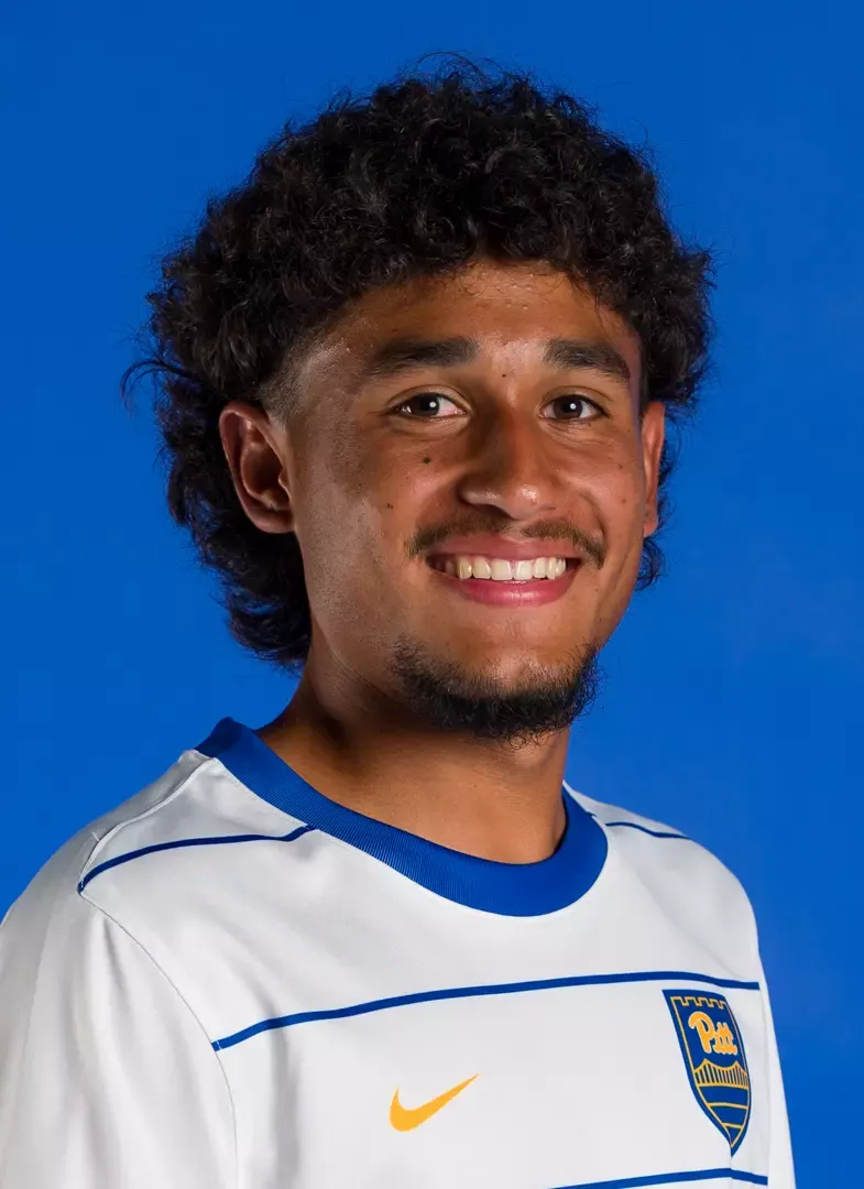 Santiago Ferreira, Soccer, undefined