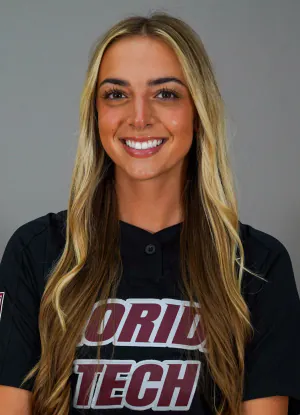 Mia Terito, Softball, undefined