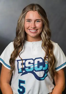 Peyton Studt, Softball, undefined