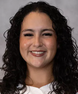 Isabel Vera, Softball, undefined