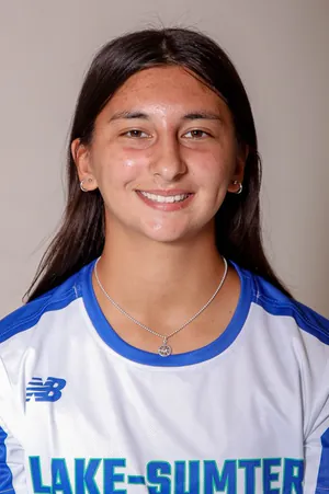 Maya Hegedus, Softball, undefined
