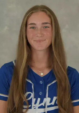 Onnalee Floriano, Softball, undefined