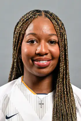 Layla Thompson, Soccer, undefined