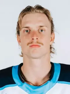 Oskar Komarov, Hockey, University of Maine