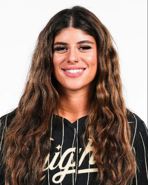Bella Douglas, Softball, undefined