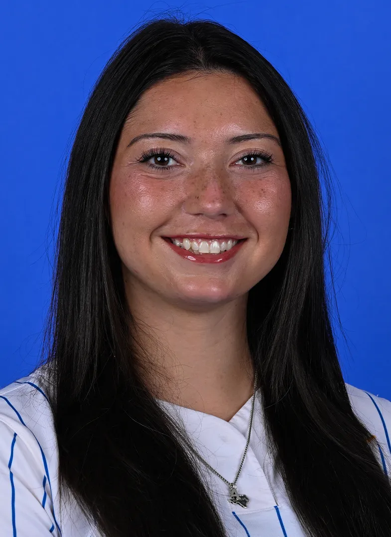 KK Esparza, Softball, undefined