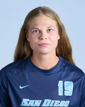 Josefine Schlichting, Soccer, undefined