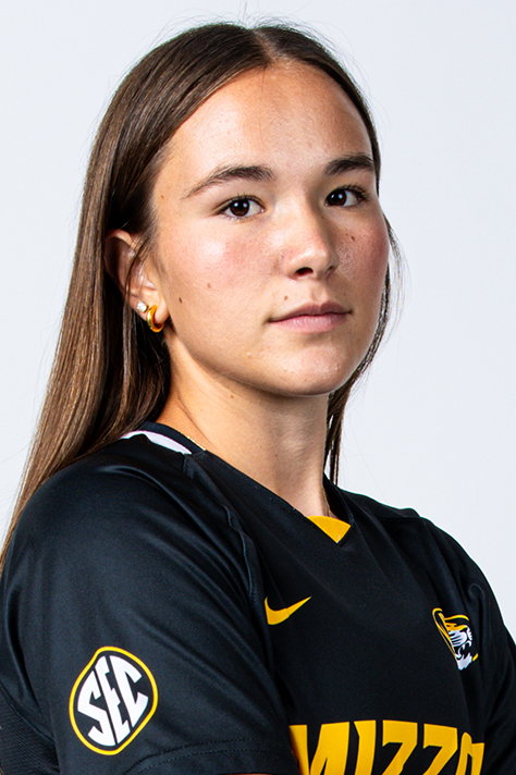 Aly Bryant, Soccer, undefined