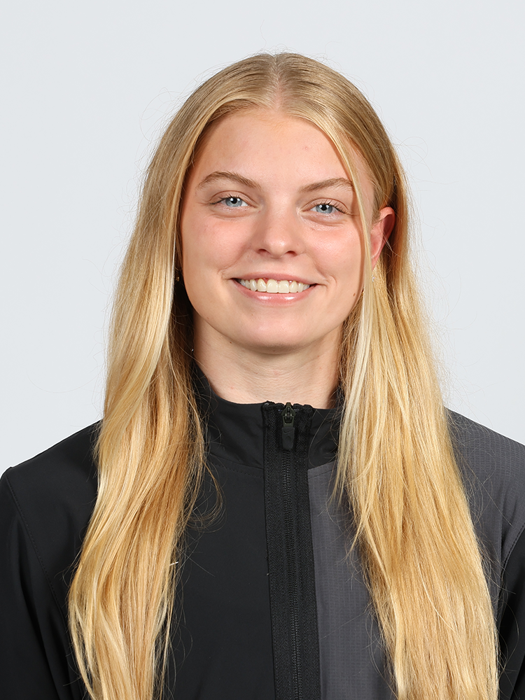 Grace Hanson, Swimming & Diving, undefined