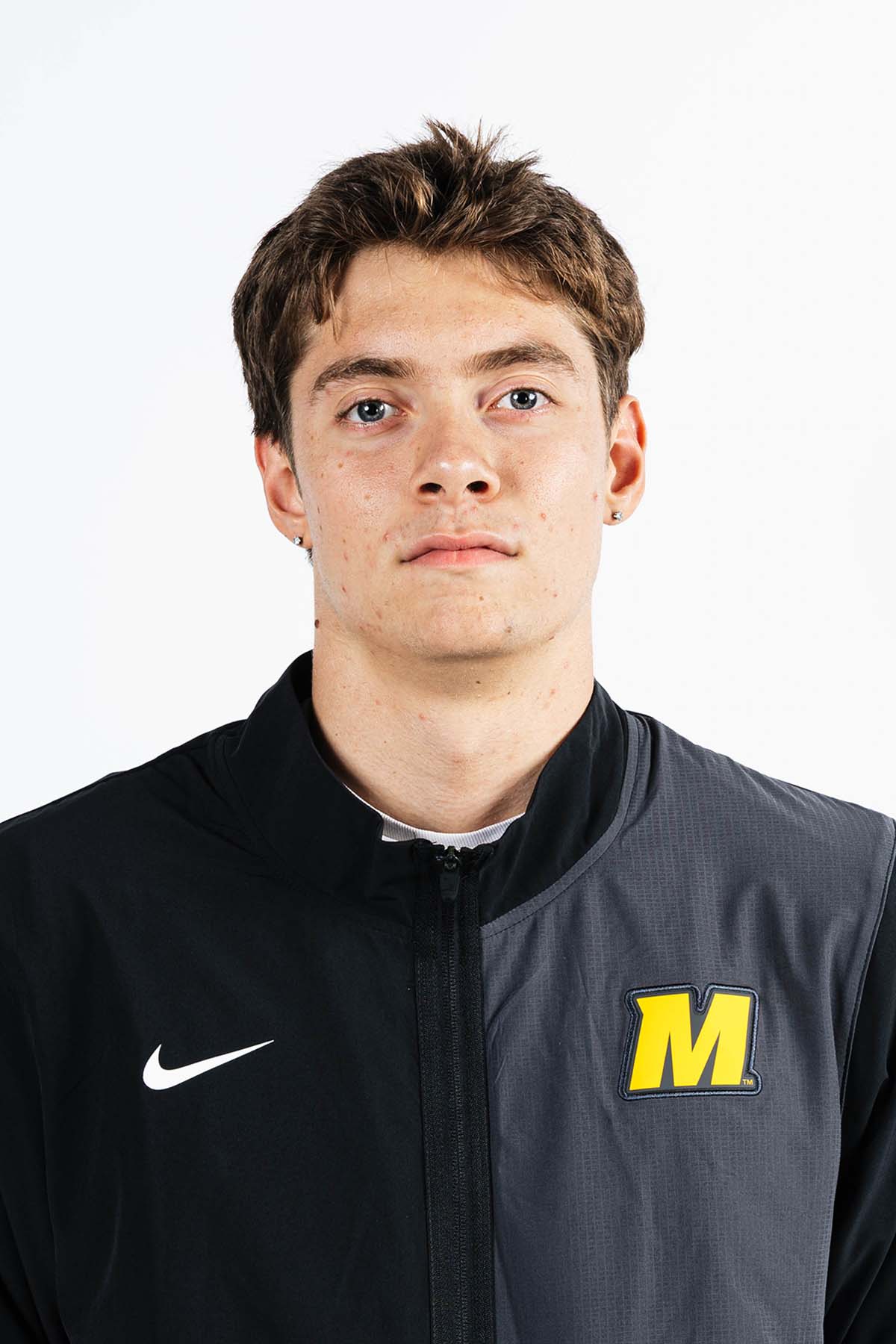 Quinlan Gould, Swimming & Diving, undefined